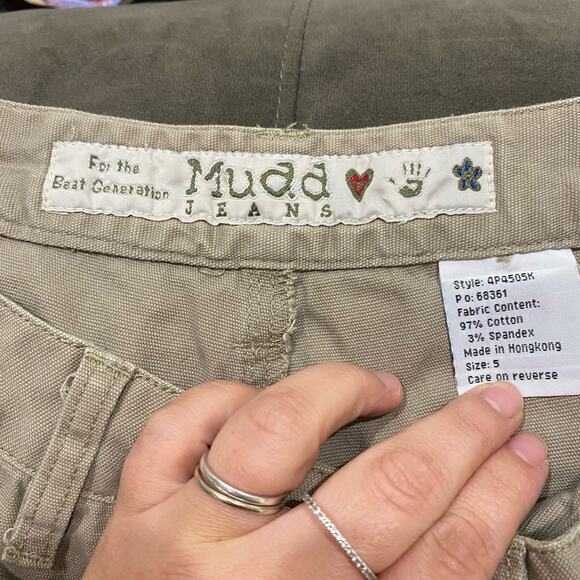 Vintage Y2K Mudd Jeans Tan Booty Mini Shorts Size 5 Low Rise 90s Retro Festival - Picture 7 of 8